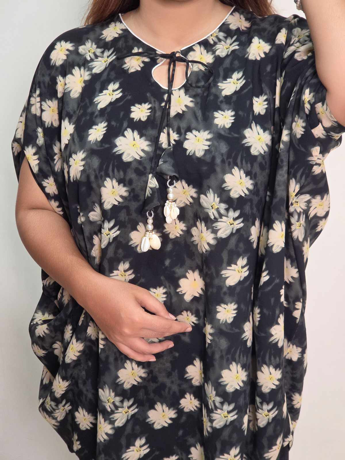 Trendy Black Floral Korean Georgette Kaftan Top - Image 3
